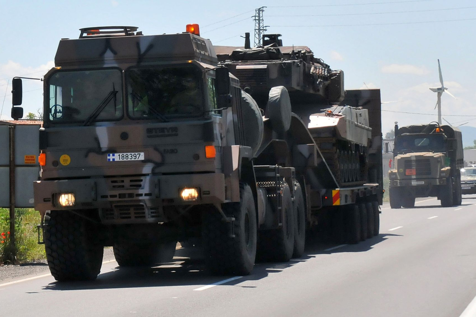 На 26 и 27 ноември личен състав и военна техника от въоръжените сили на България, САЩ и Турция ще се придвижат по пътната, железопътната мрежа на страната...