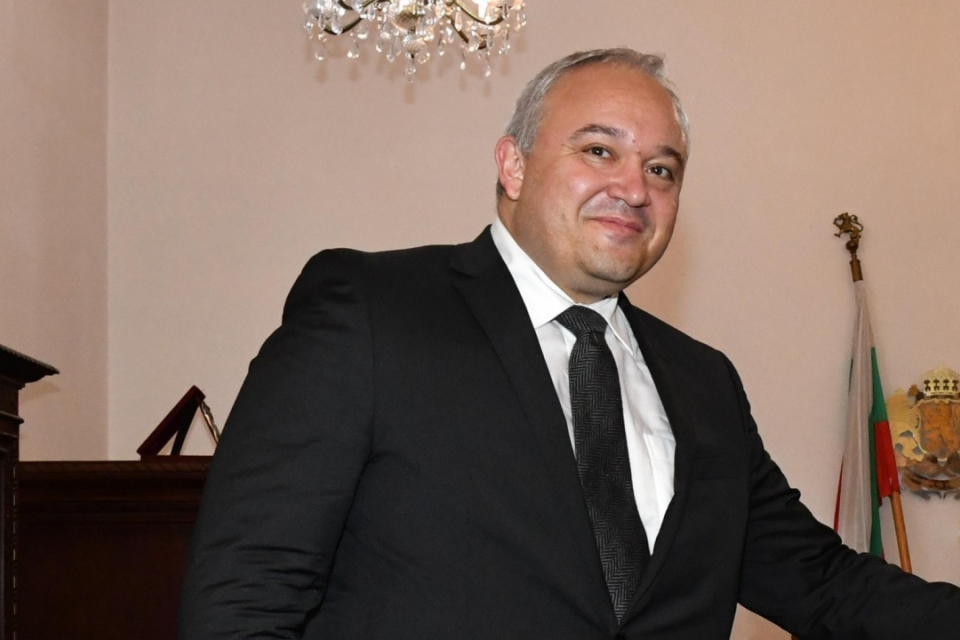 Служебният министър на вътрешните работи Иван Демерджиев заминава за българо-турската граница. Той ще посети зоната на отговорност на регионална дирекция...