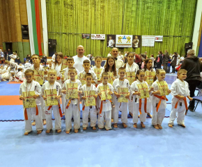 Възпитаниците на Спортен клуб „Киокушин“ – Ямбол завоюваха осемнадесет медала