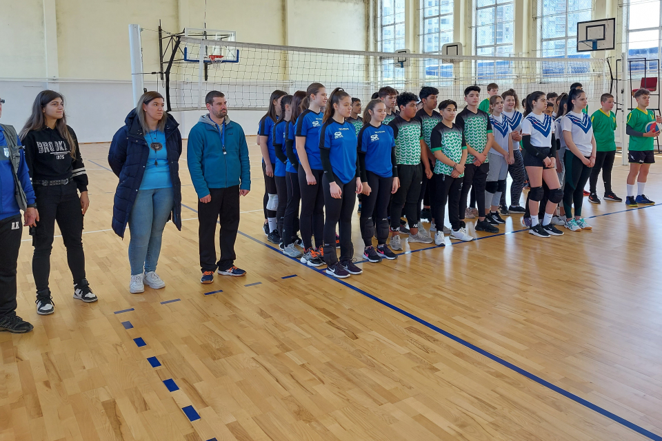 Общинският етап от провеждането на Ученическите спортни игри по волейбол в Ямбол стартира със срещи във волейболната зала на спортен комплекс „Тунджа“...