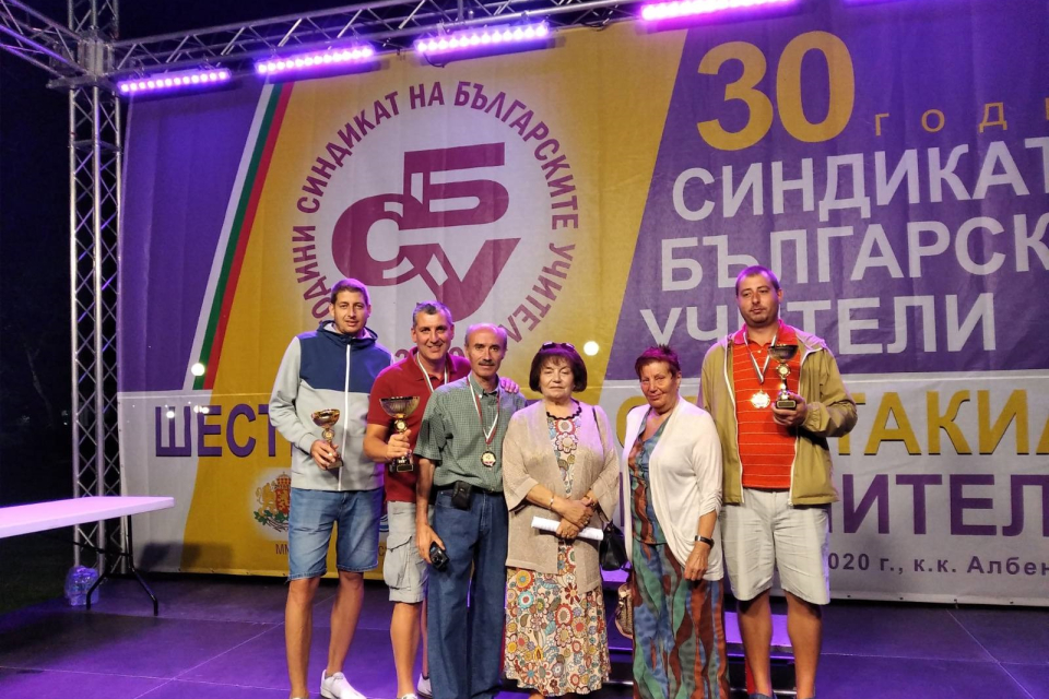 Тази година Синдикатът на българските учители отбелязва 30 години от своето учредяване. През 2020 година се навършват 120 години от началото на работническото...