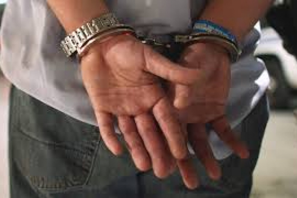 Служители от РУ – Ямбол задържаха 38-годишен мъж за притежание на наркотици. Вчера, в хода на полицейска операция за противодействие на престъпления, свързани...