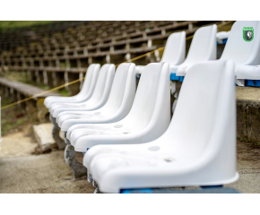Започна подновяване на седалките на градския стадион в Ямбол