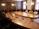 Започна срещата между ГЕРБ-СДС и „Има такъв народ“ в парламента