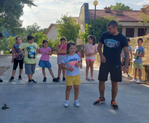 Започнаха безплатните летни интерактивни занимания за тунджански ученици  в лесопарк „Бакаджик“
