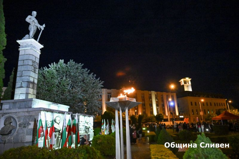 В истински атрактивен спектакъл за публиката се превърна откриването на Майските дни на културата „Сливенски огньове“. Жителите и гости, които се стекоха...