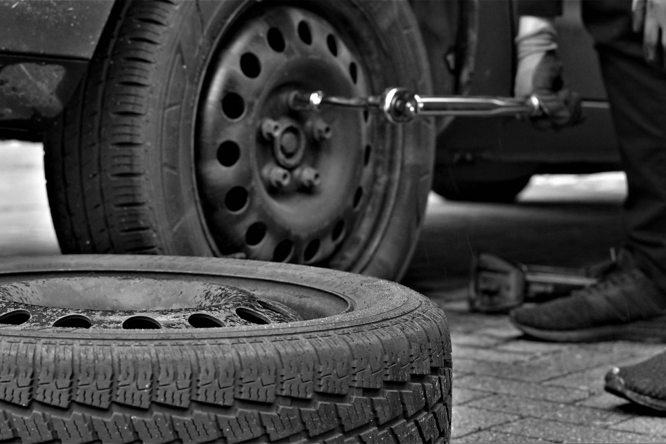 Стартира акция „Зима”. „Пътна полиция” ще обяви кога започват засилените проверки за състоянието на гумите на автомобилите. И още – ще се следи има ли...