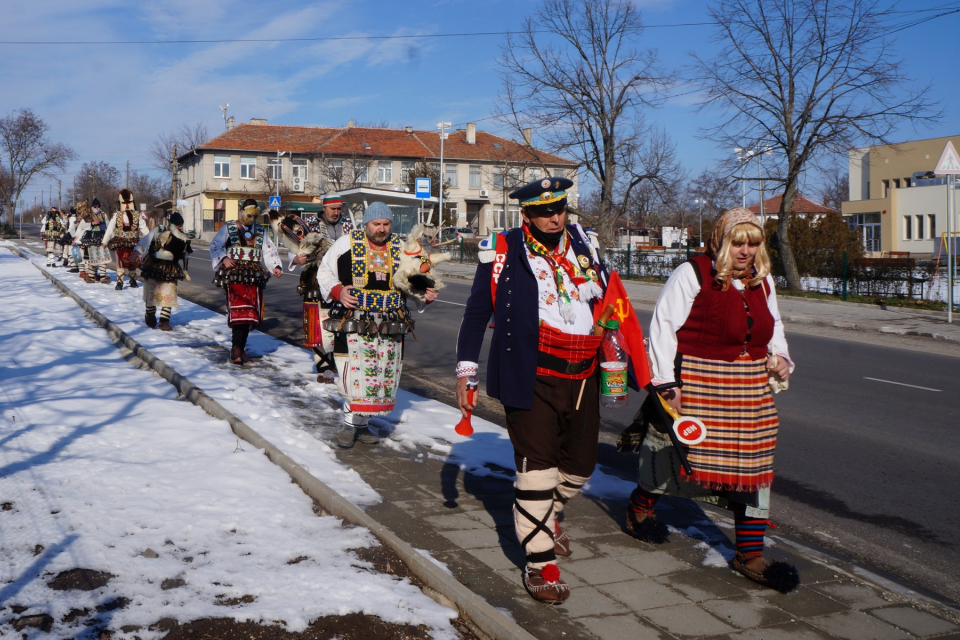 От 4 февруари – събота, започват кукерските празници в населените места на община „Тунджа“.
По традиция в първата събота и неделя на февруари първи празнуват...