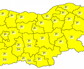 Жълт код за силен вятър и валежи в цялата страна за понеделник 