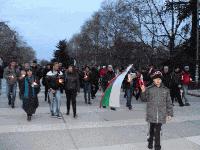 МЪЛЧАЛИВО ПРОТЕСТНО ШЕСТВИЕ В ЯМБОЛ 
